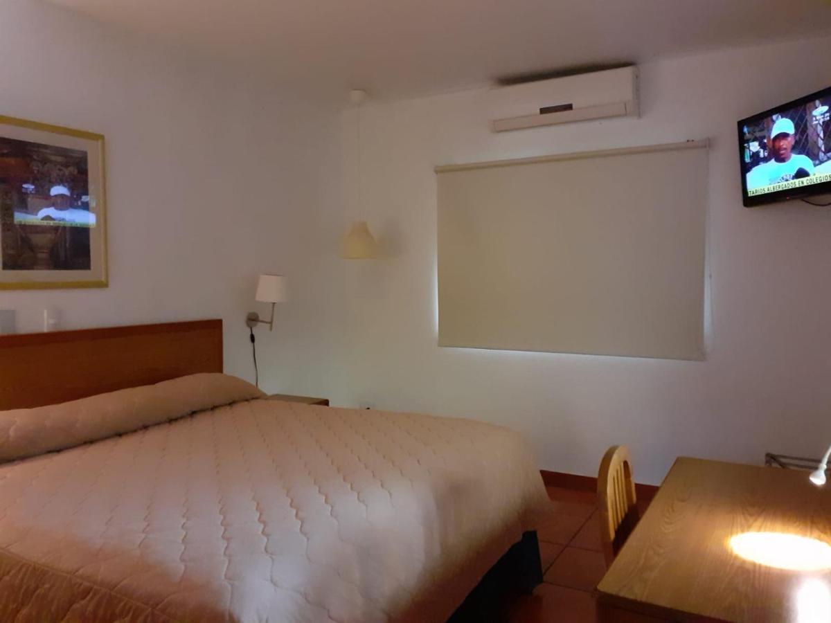 Hotel Brandts Los Robles De San Juan มานากัว ภายนอก รูปภาพ