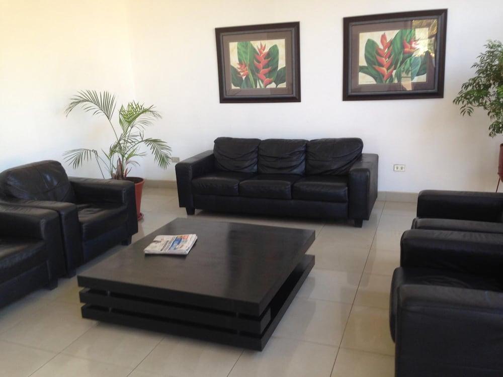 Hotel Brandts Los Robles De San Juan มานากัว ภายนอก รูปภาพ