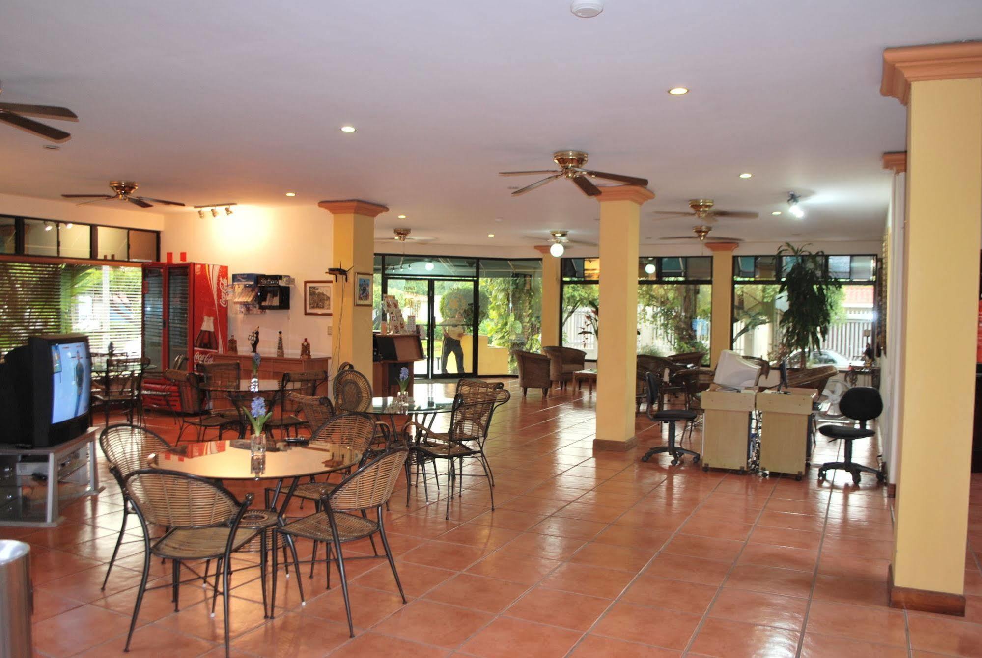 Hotel Brandts Los Robles De San Juan มานากัว ภายนอก รูปภาพ